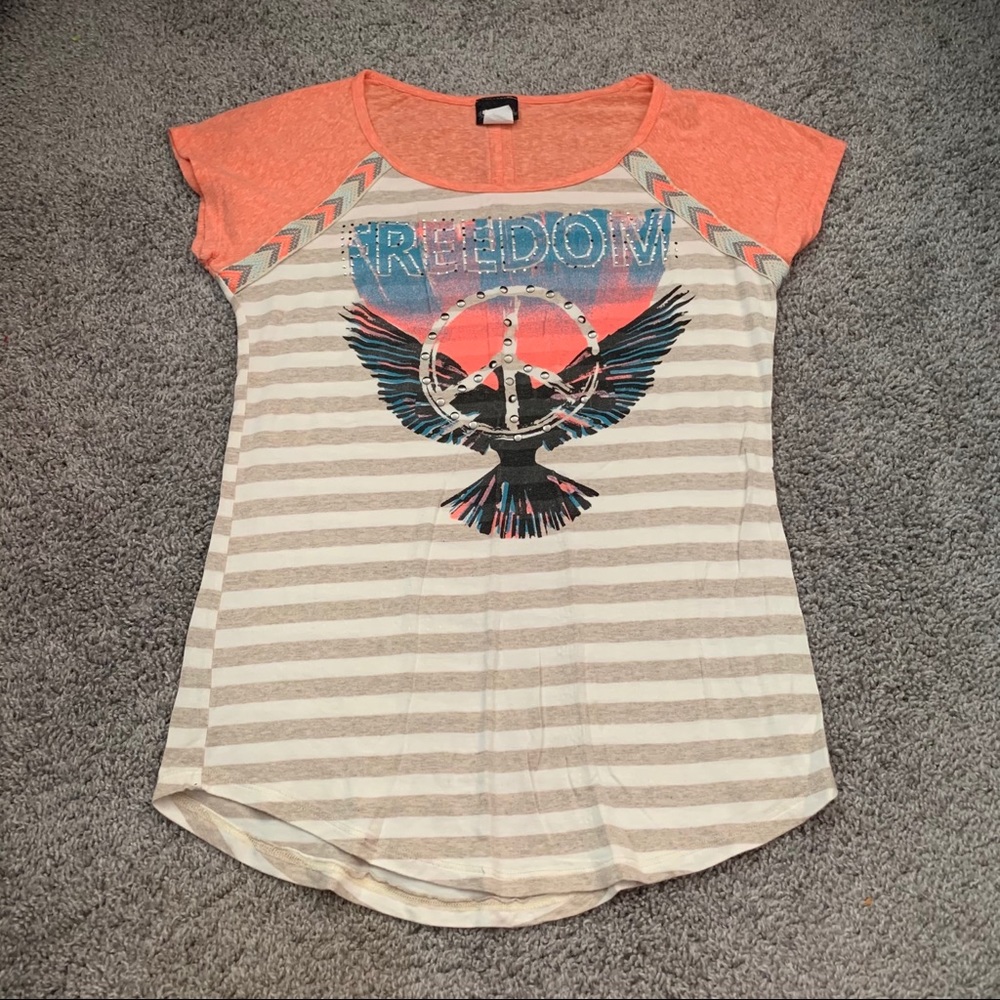 Daytrip peach stripe tee